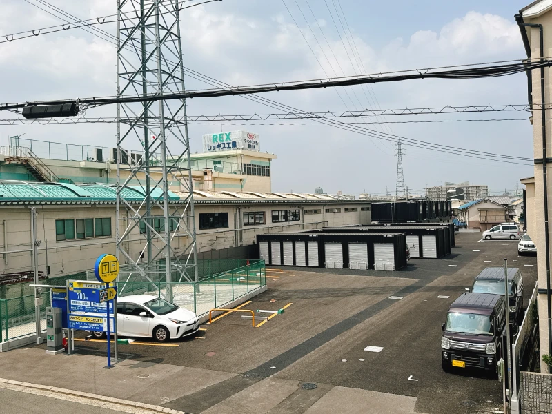【大阪】AZTO東大阪菱屋東（2枚目）